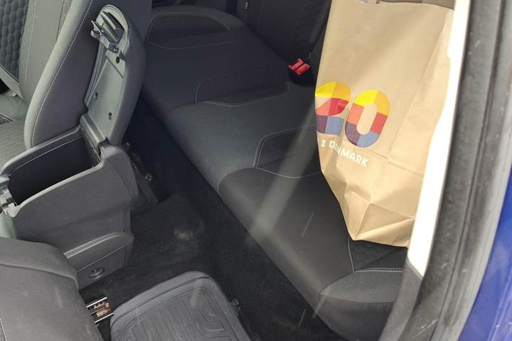 Blå Ford Fiesta fra 2016