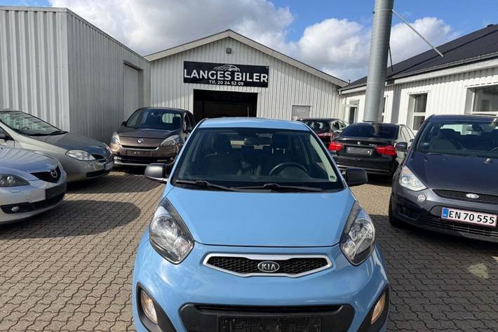 Blå Kia Picanto fra 2011