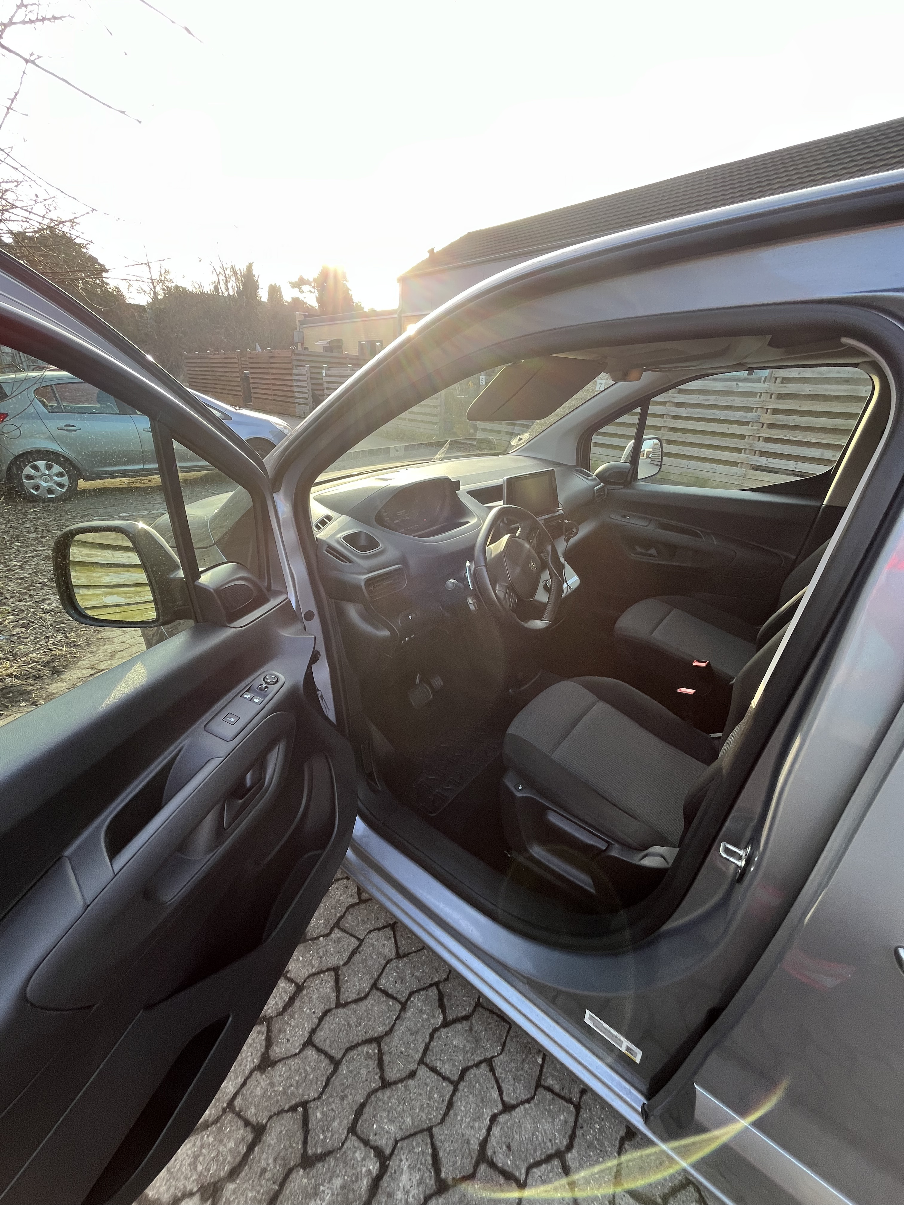 Peugeot Partner 1,5 BlueHDi 130 L1V1 EAT8