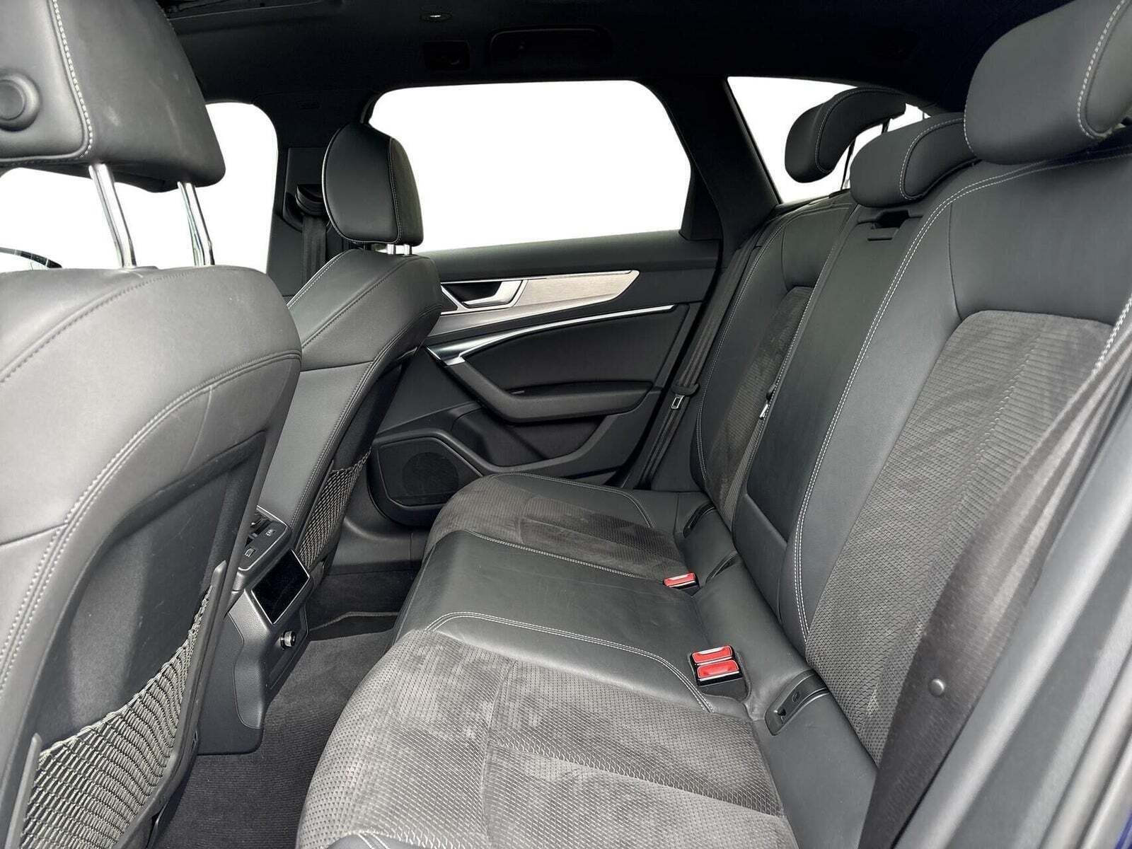 Audi A6 55 TFSi e S-line Avant quattro S-tr.