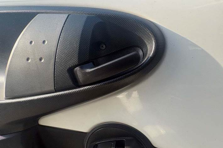 undefined Peugeot 107 fra 2013