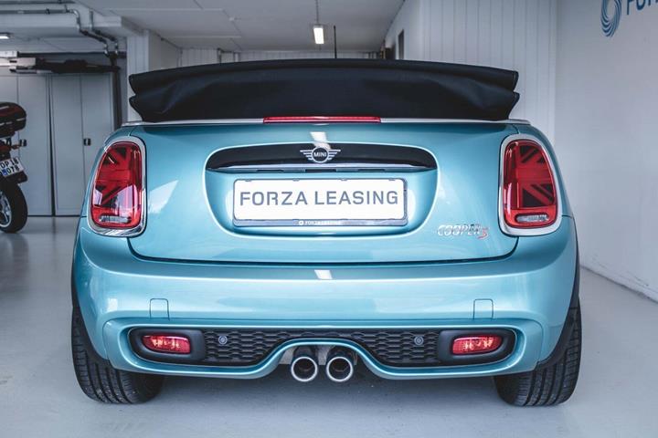 Turquoise Mini Cooper S fra 2020