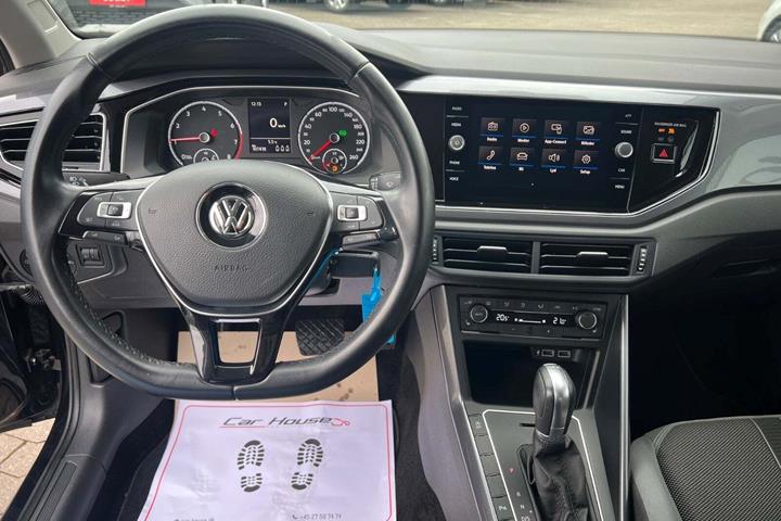 Sort VW Polo fra 2018
