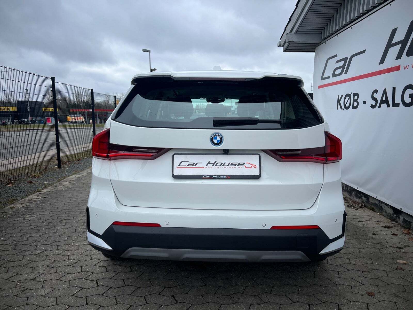 BMW iX1 xDrive30 X-Line