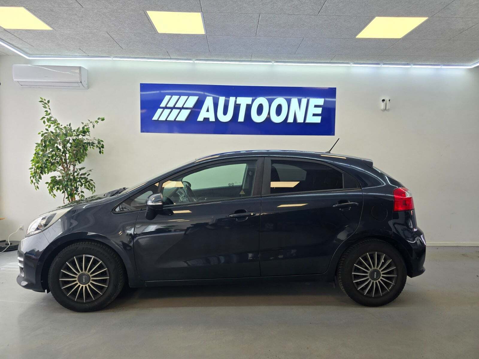 Kia Rio 1,4 CVVT Attraction