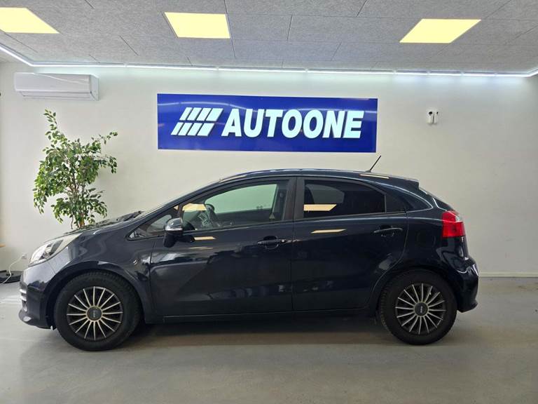 Kia Rio 1,4 CVVT Attraction