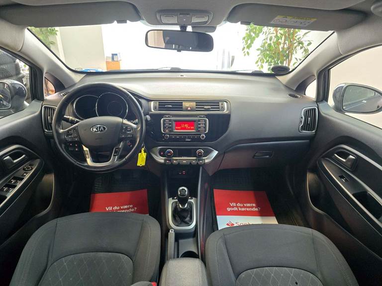 Kia Rio 1,4 CVVT Attraction