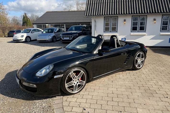Sort Porsche Boxster S fra 2005