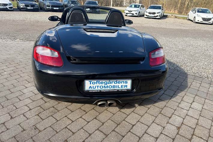Sort Porsche Boxster S fra 2005