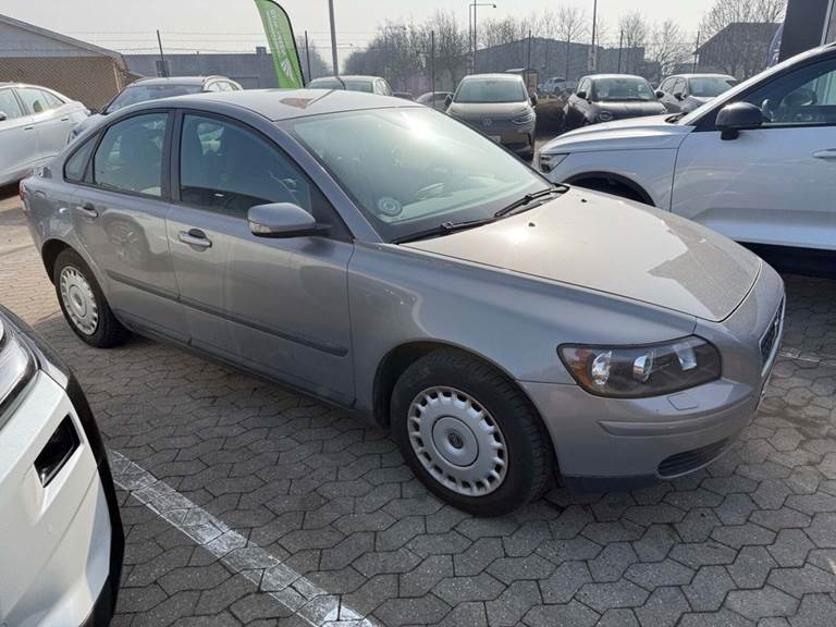 Volvo S40 1,6 Momentum