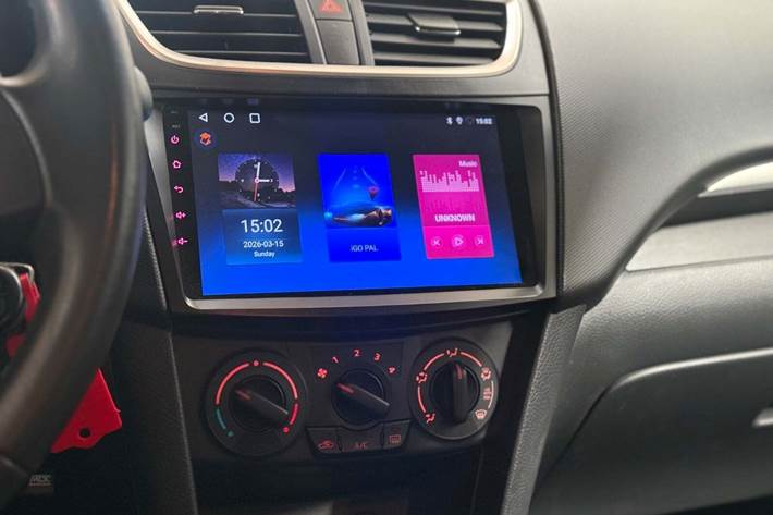 Hvid Suzuki Swift fra 2012