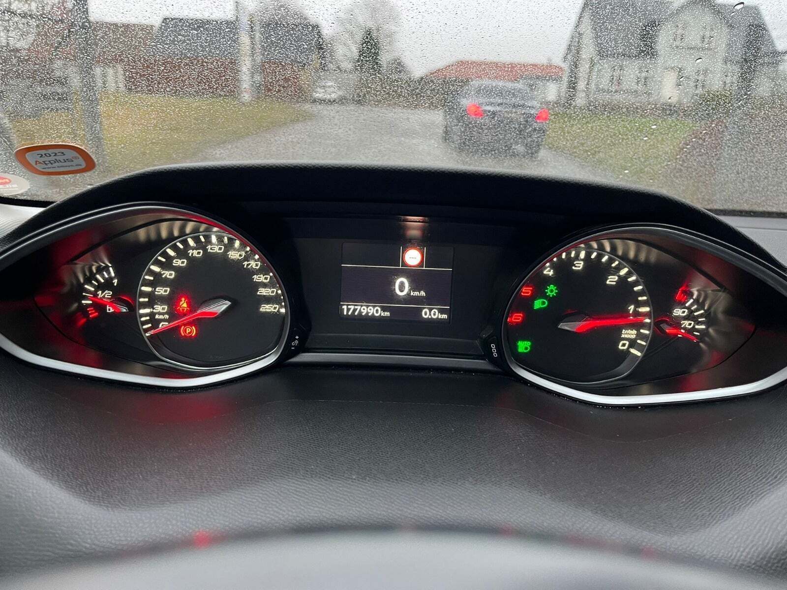 Peugeot 308 1,5 BlueHDi 130 Allure+ SW