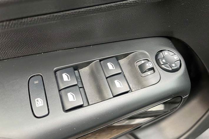 Grå Citroën C5 Aircross fra 2020