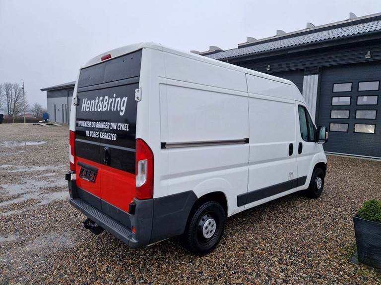 Peugeot Boxer 333 2,0 BlueHDi 130 L2H2