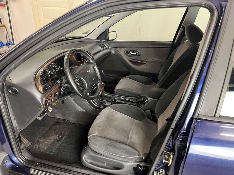 Ford Mondeo 2,5 Ghia stc.