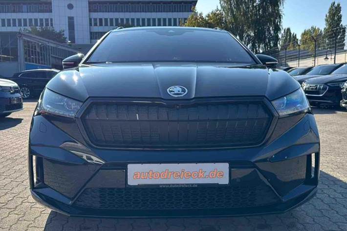 Sort Skoda Enyaq fra 2022