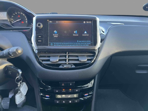 Peugeot 208 1,2 VTi 82 Active