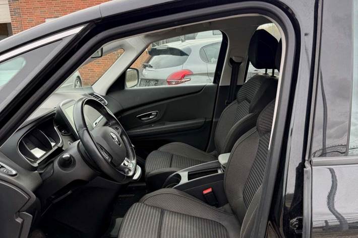 undefined Renault Scenic IV fra 2017