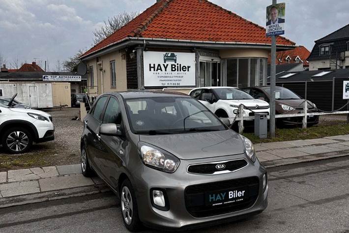 Grå Kia Picanto fra 2016