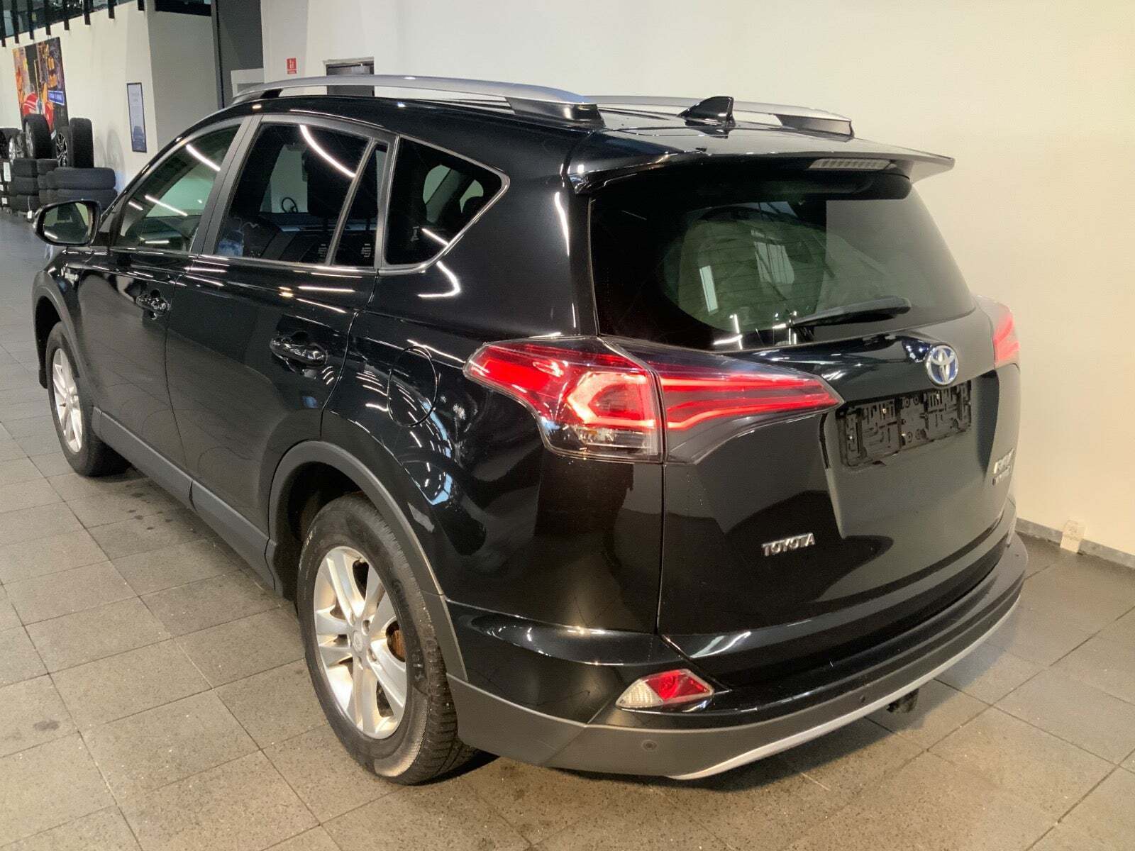 Toyota RAV4 2,5 Hybrid H3 MDS