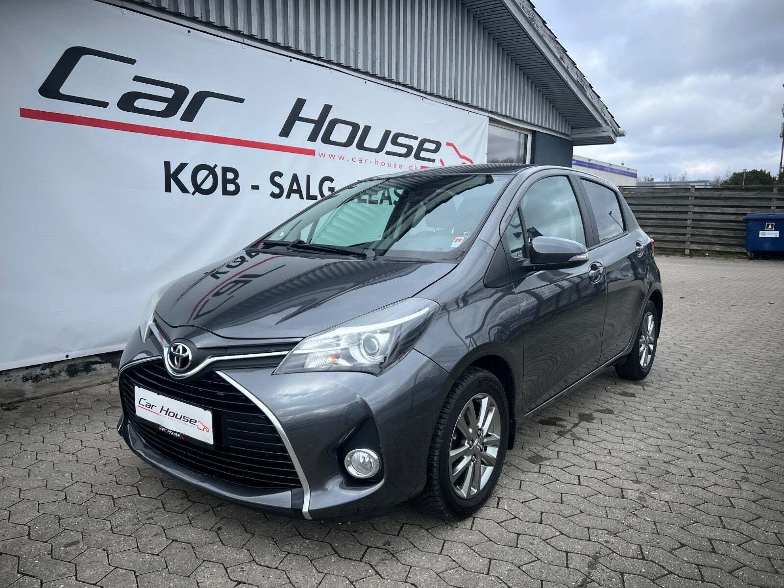 Toyota Yaris 1,3 VVT-i T2 Komfort