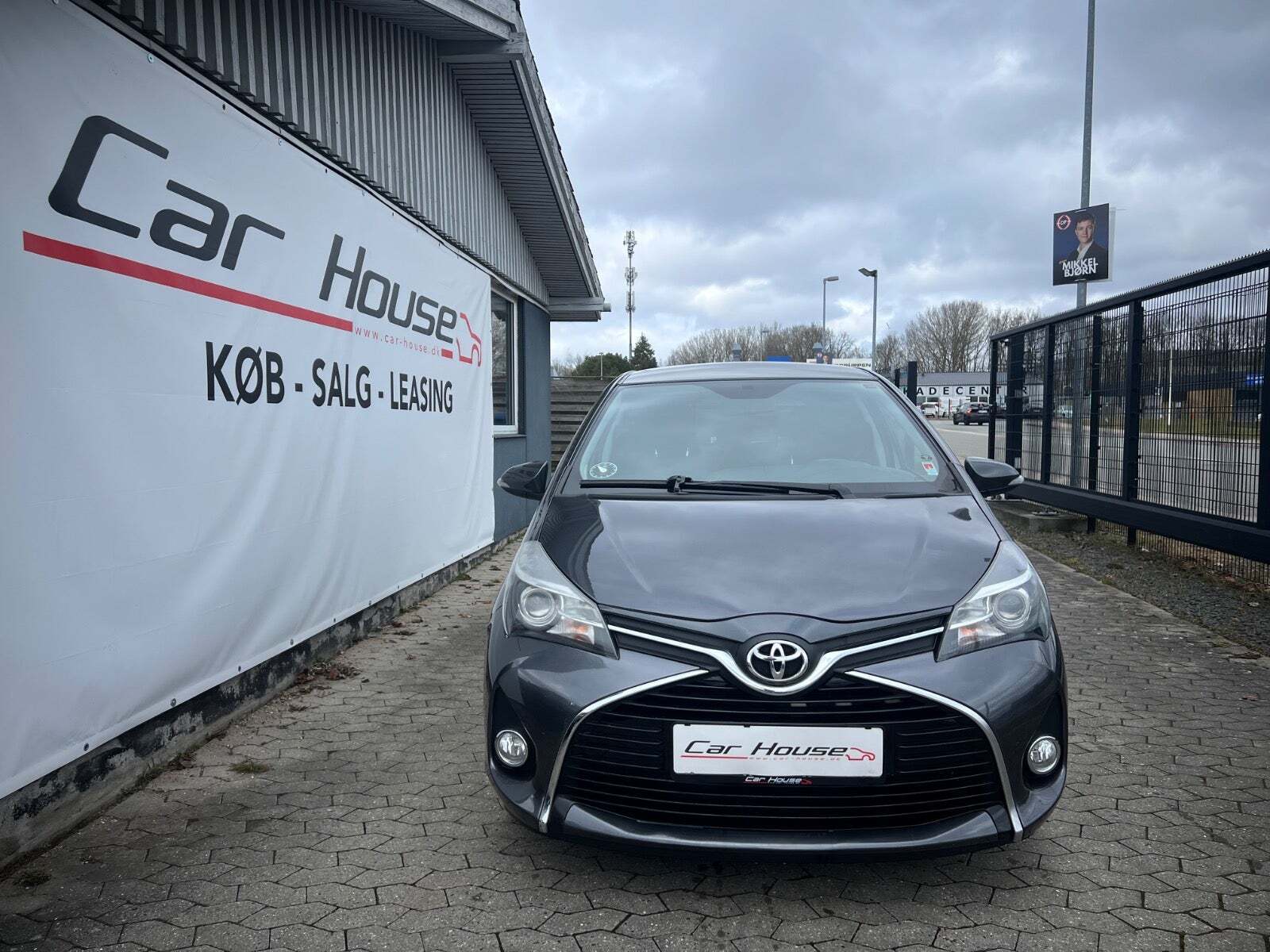 Toyota Yaris 1,3 VVT-i T2 Komfort