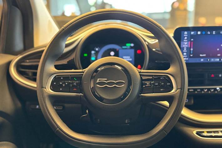 Sort Fiat 500e fra 2022