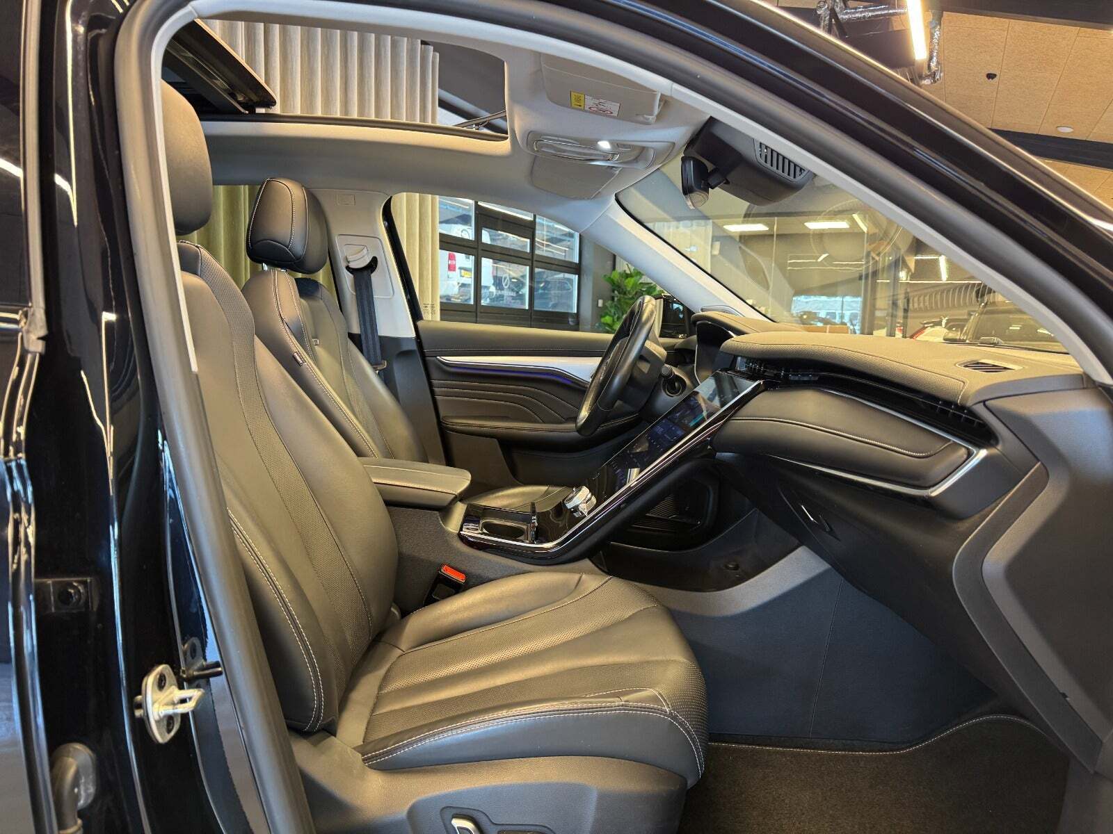 MG Marvel R Performance