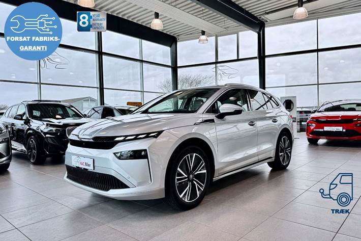 Sølv Skoda Enyaq fra 2026 set udefra