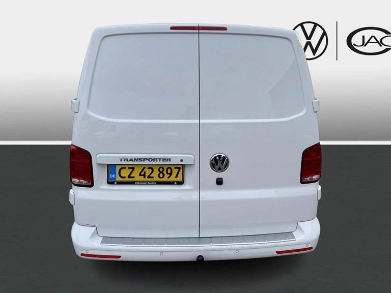 VW Transporter 2,0 TDi 150 Kassevogn DSG lang