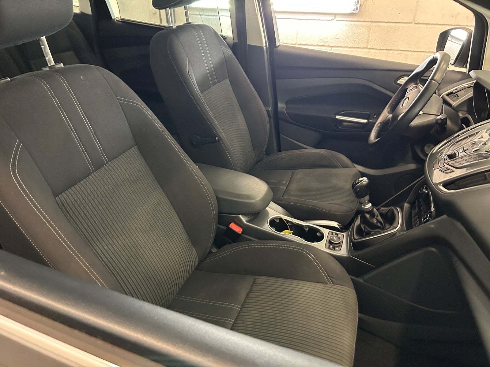 Ford C-MAX 1,0 SCTi 125 Titanium