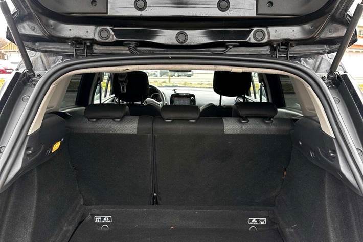 Sort Renault Clio IV fra 2017