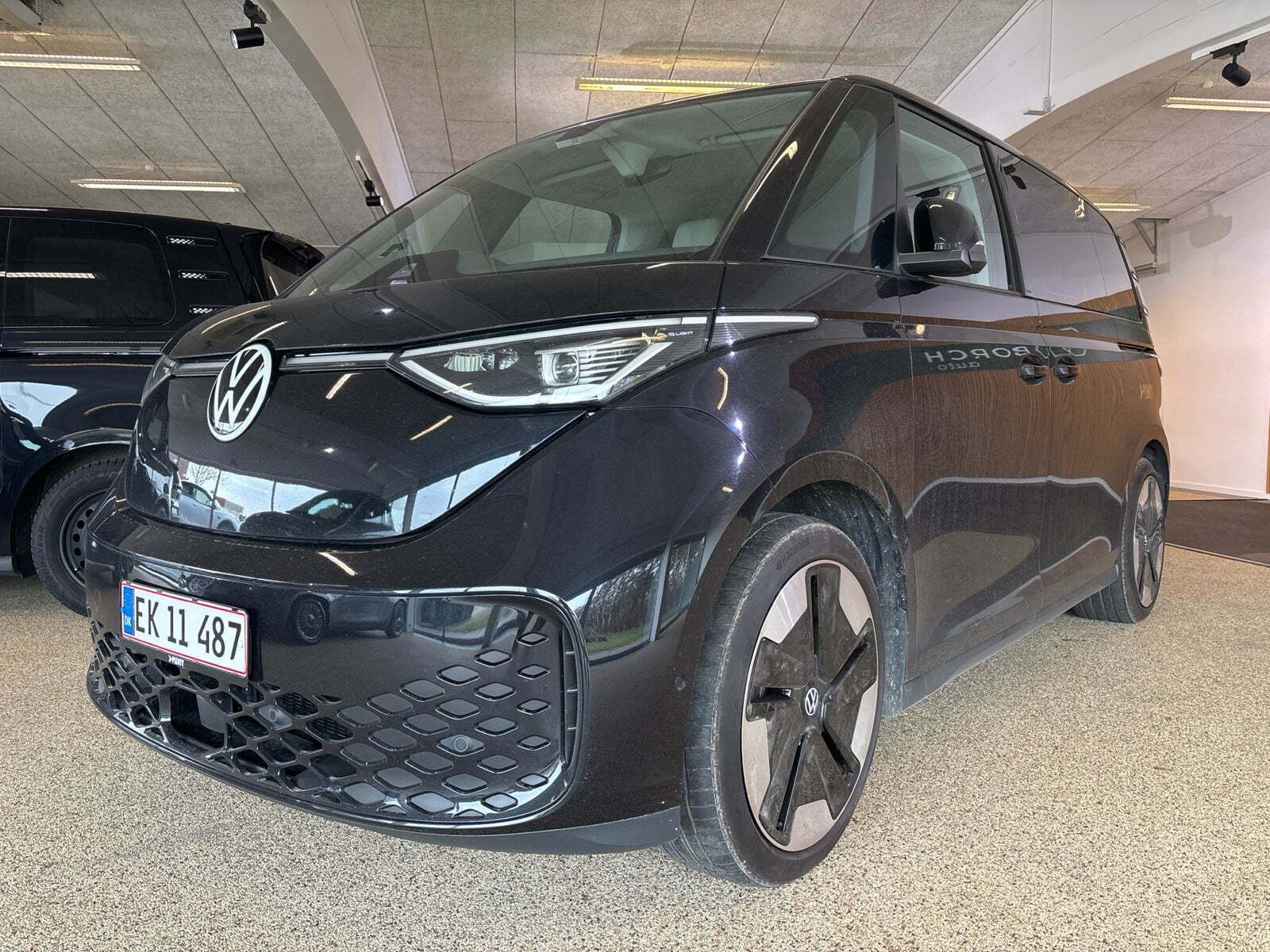 VW ID.Buzz 77 Style SWB