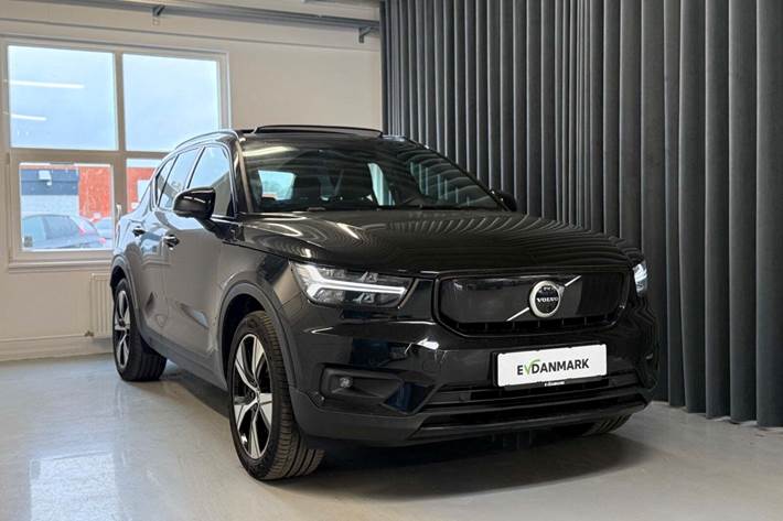 Sort Volvo XC40 fra 2021