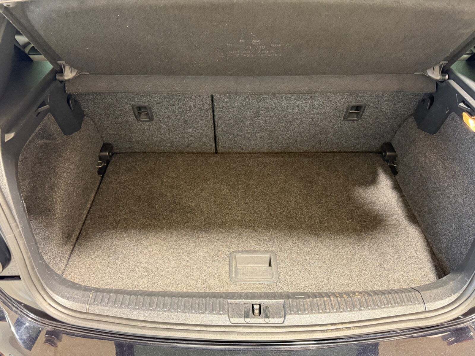 Sort VW Polo fra 2017