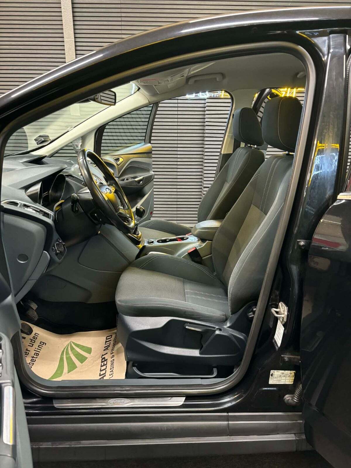 Ford C-MAX 1,0 SCTi 100 Edition