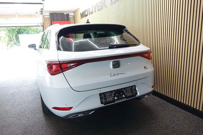 Hvid Seat Leon fra 2021
