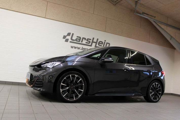 Grå Cupra Born fra 2022