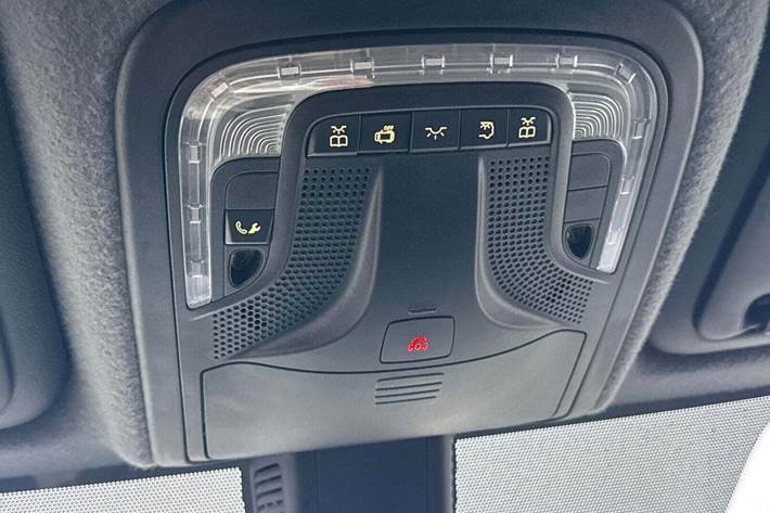 Sort Mercedes Sprinter 317 fra 2021