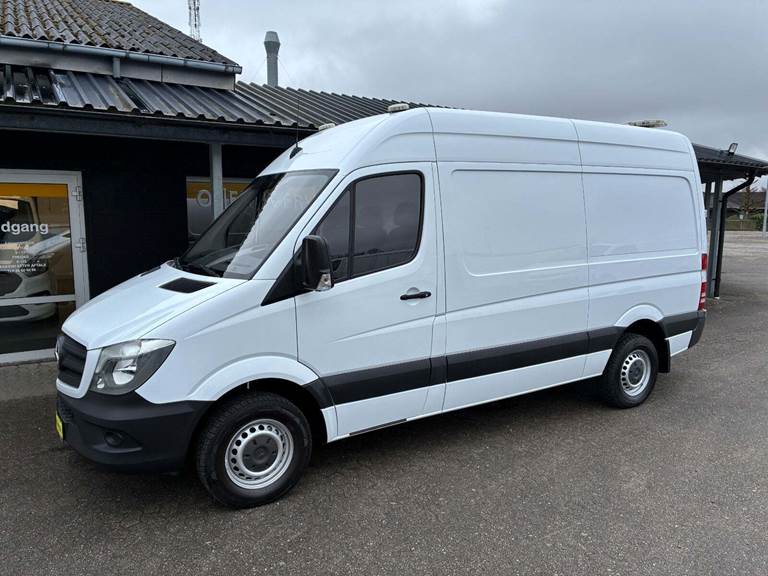 Mercedes Sprinter 316 2,2 CDi R2 Kassevogn