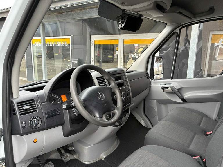 Mercedes Sprinter 316 2,2 CDi R2 Kassevogn