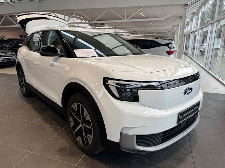 Ford Explorer 77 Select Extended Range