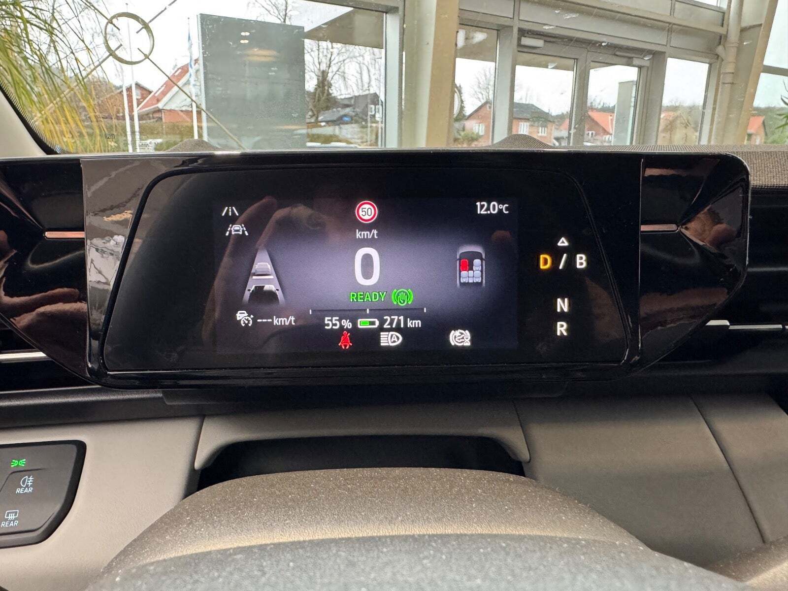 Hvid Ford Explorer fra 2024