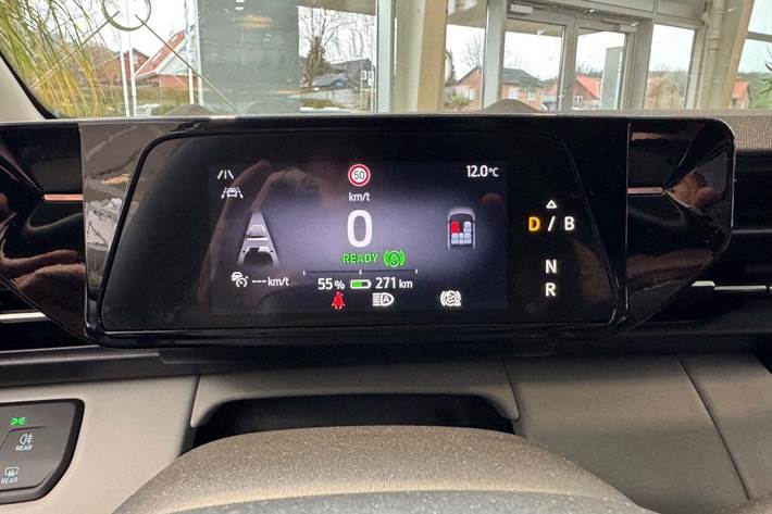 Hvid Ford Explorer fra 2024