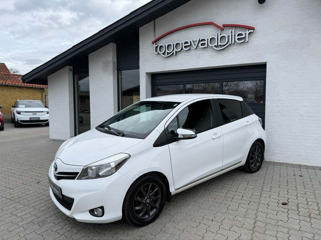 Toyota Yaris 1,0 VVT-i T2 Touch