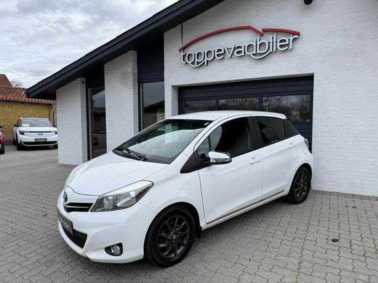 Toyota Yaris 1,0 VVT-i T2 Touch