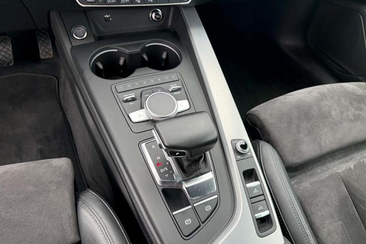 Hvid Audi A5 fra 2018