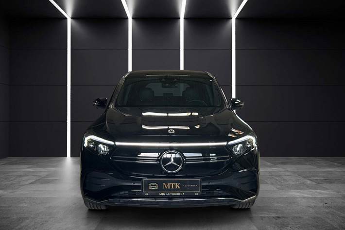 Sort Mercedes EQB250+ fra 2023