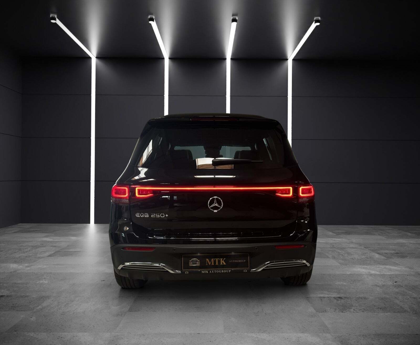 Mercedes EQB250+ AMG Line