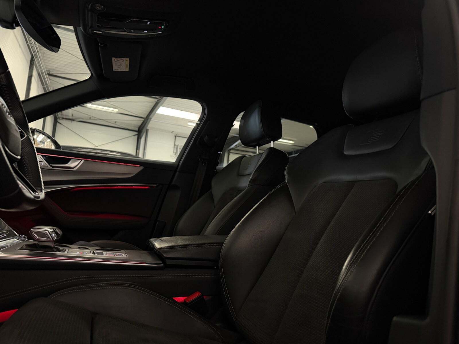 Audi A6 55 TFSi e S-line Avant quattro S-tr.